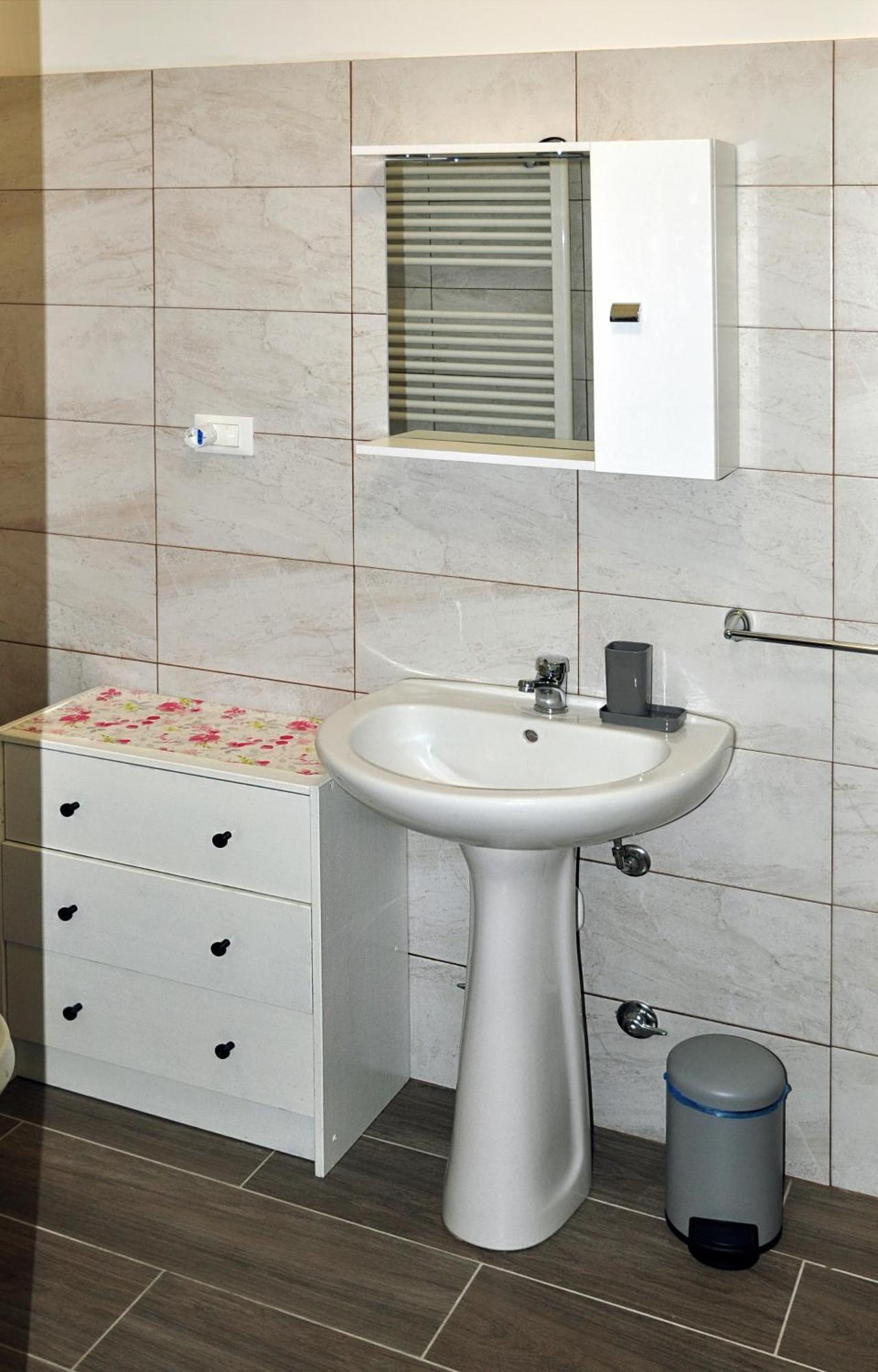 Apartamento Le Residenze Della Poetessa Corsico Exterior foto